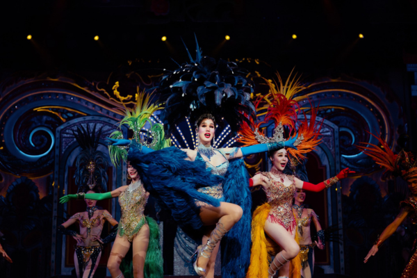 Spectacular Alcazar Cabaret Show