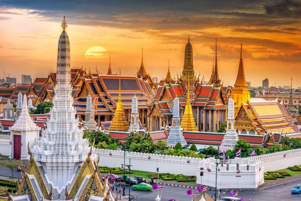 Grand Palace & Temple of the Emerald Buddha