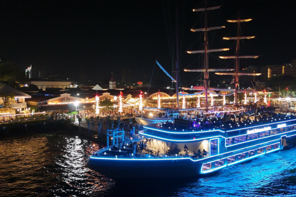 Royal Princess Dinner Cruise Bangkok