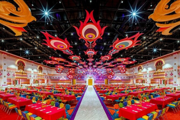 Experience Carnival Magic Show with Dinner (Royal Seat)