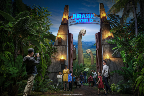 Experience Jurassic World Bangkok